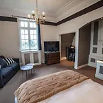 Maison Renard ベッド・アンド・ブレックファスト 4*