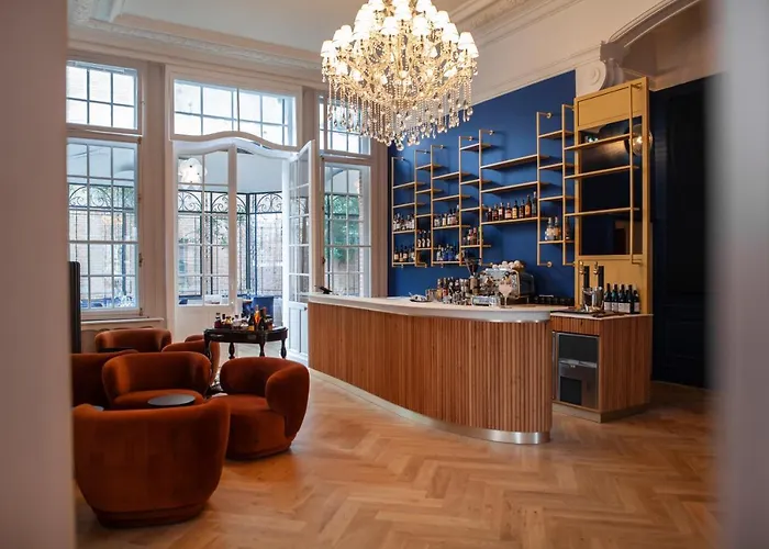 Alojamento de Acomodação e Pequeno-almoço Maison Renard 4*