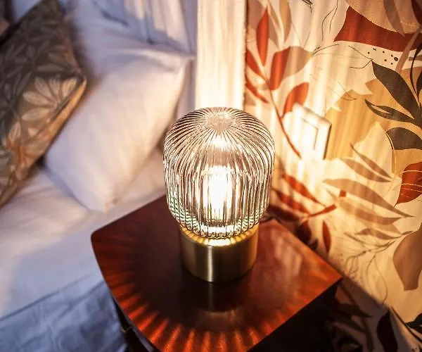 Maison Renard Bed & Breakfast 4*